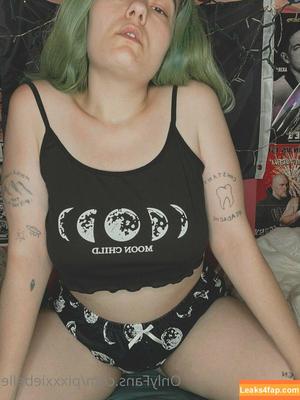 pixxxiebelle photo #0161