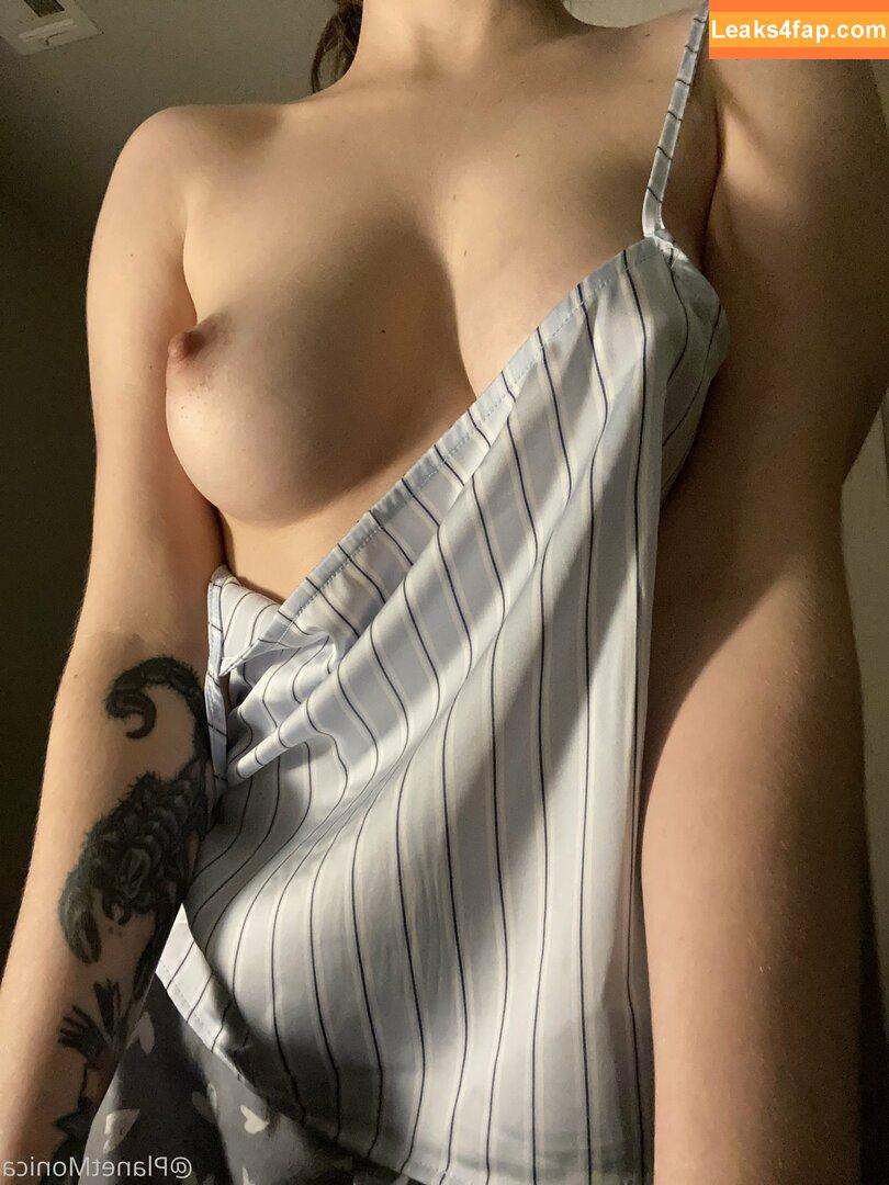 planetmonica /  leaked photo photo #0548