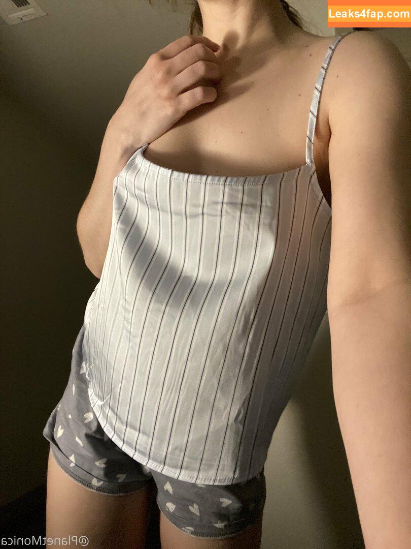 planetmonica /  leaked photo photo #0549