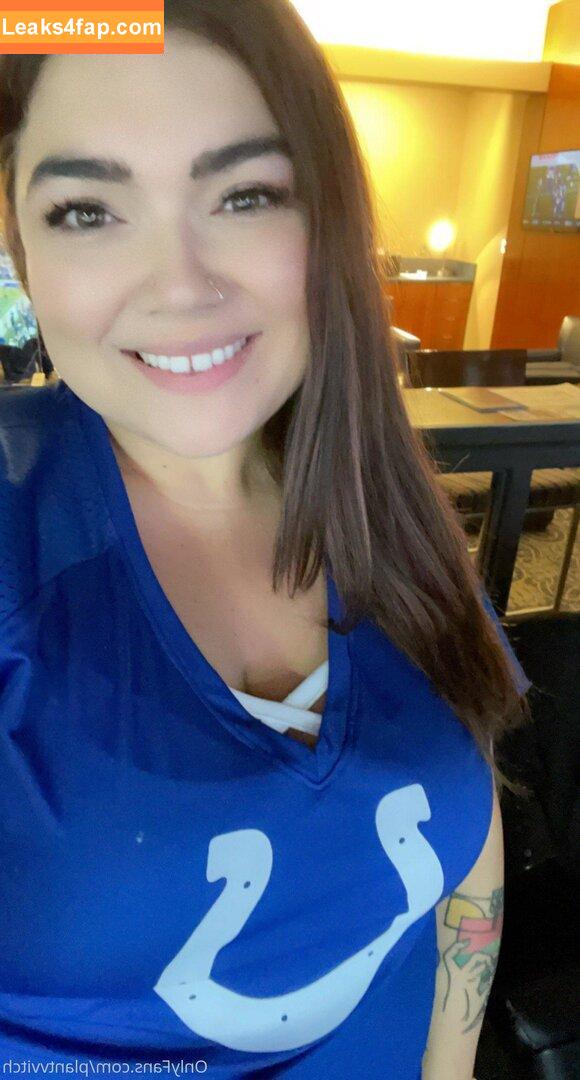 plantvvitch /  leaked photo photo #0010