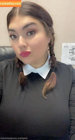 plantvvitch photo #0007