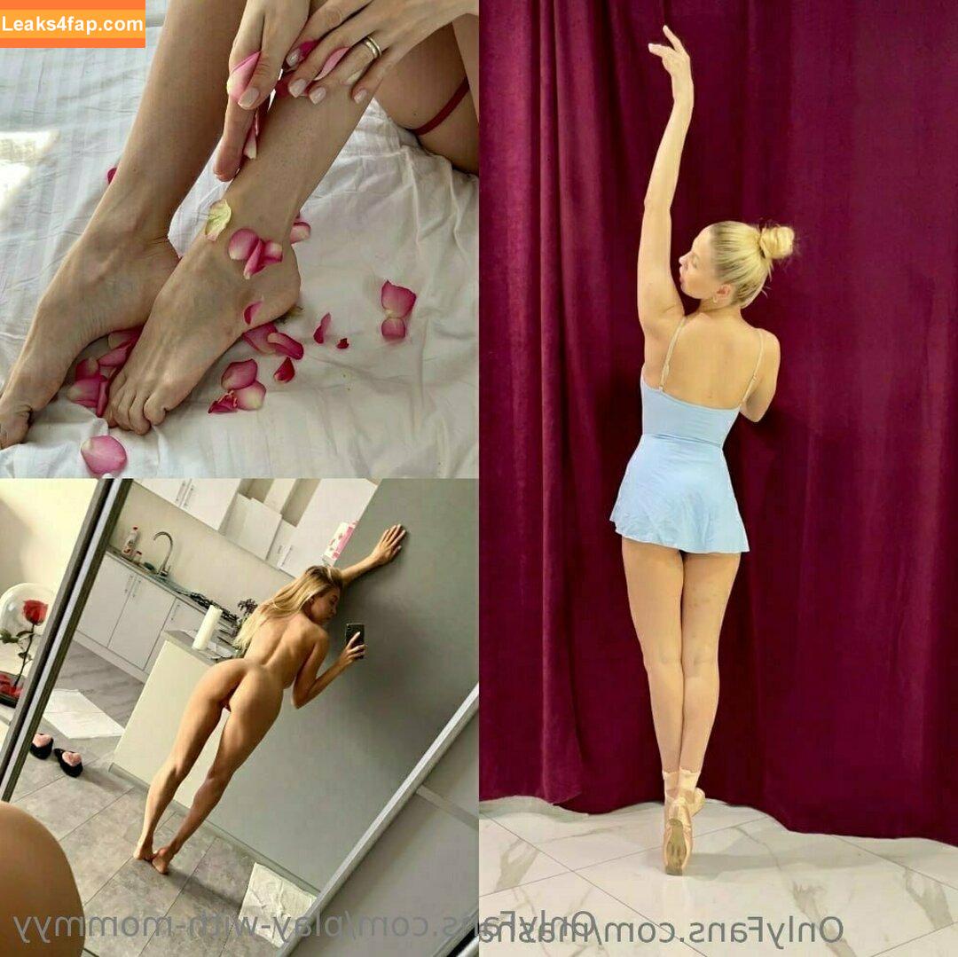 play-with-mommyy /  leaked photo photo #0133