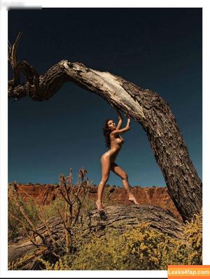 Playboy International photo #9006