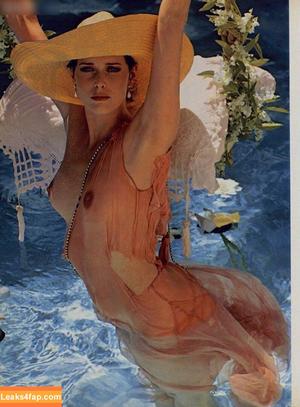 Playboy International photo #9237