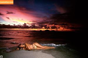 Playboy International photo #9405