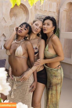 Playboy International photo #3084