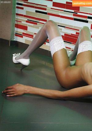 Playboy International фото #5837
