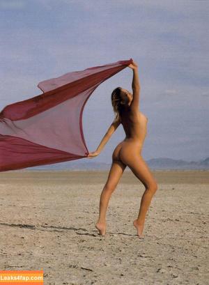 Playboy International photo #7418