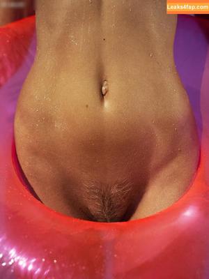 Playboy International photo #7463