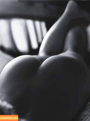 Playboy International photo #7507