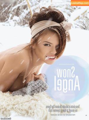 Playboy International photo #8109