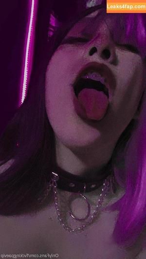 playfulgothdomme photo #0006