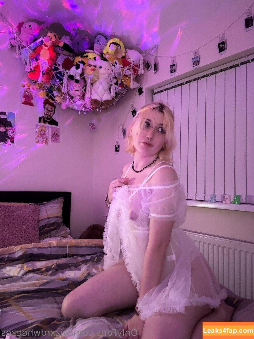 playfulpup / playfulpupuk leaked photo photo #0002