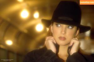 Playmate Shannon Stewart photo #0063