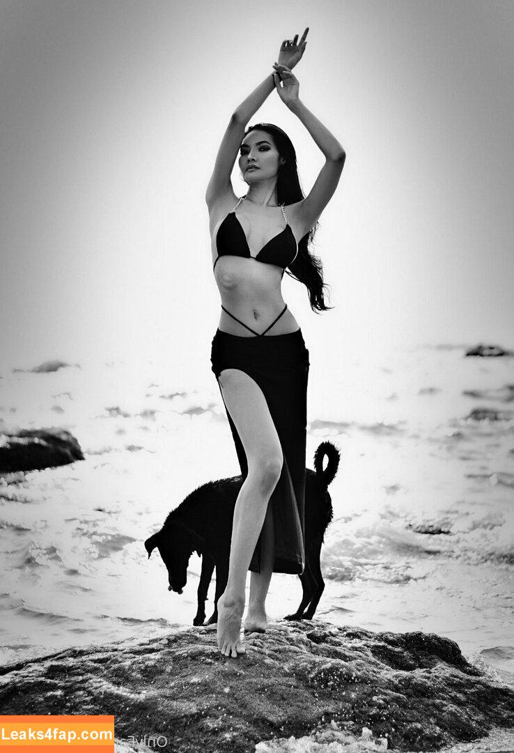 ploytiger / ploytigerstam leaked photo photo #0006