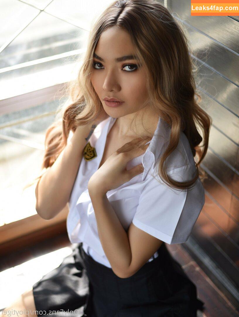 ploytiger / ploytigerstam leaked photo photo #0013