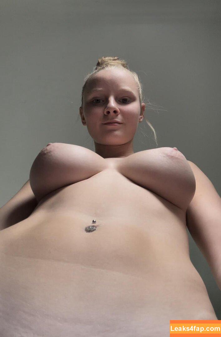 pluckypeaches / pluckypeach leaked photo photo #0773