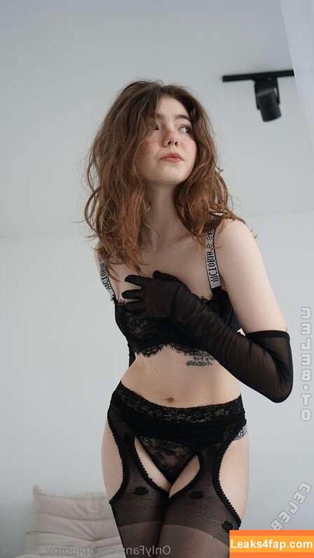 Plumpy_mage / Eva / plumpy.mage_eva / plumpy_magee leaked photo photo #0958