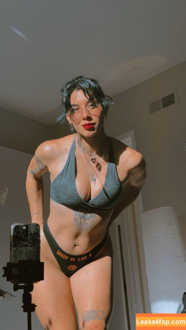 Plz.callme.tovi /  leaked photo photo #0008