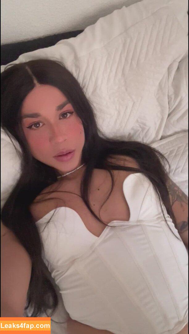 pmmeurcatpls /  leaked photo photo #0007