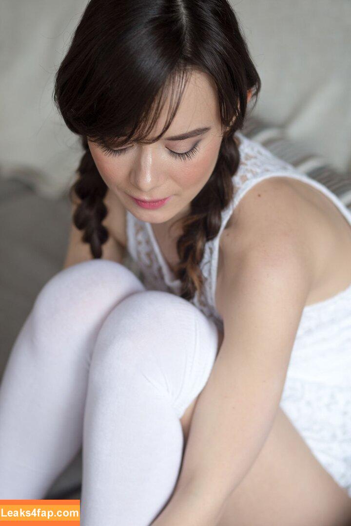 Polina Knyazeva / polushatolstusha leaked photo photo #0292