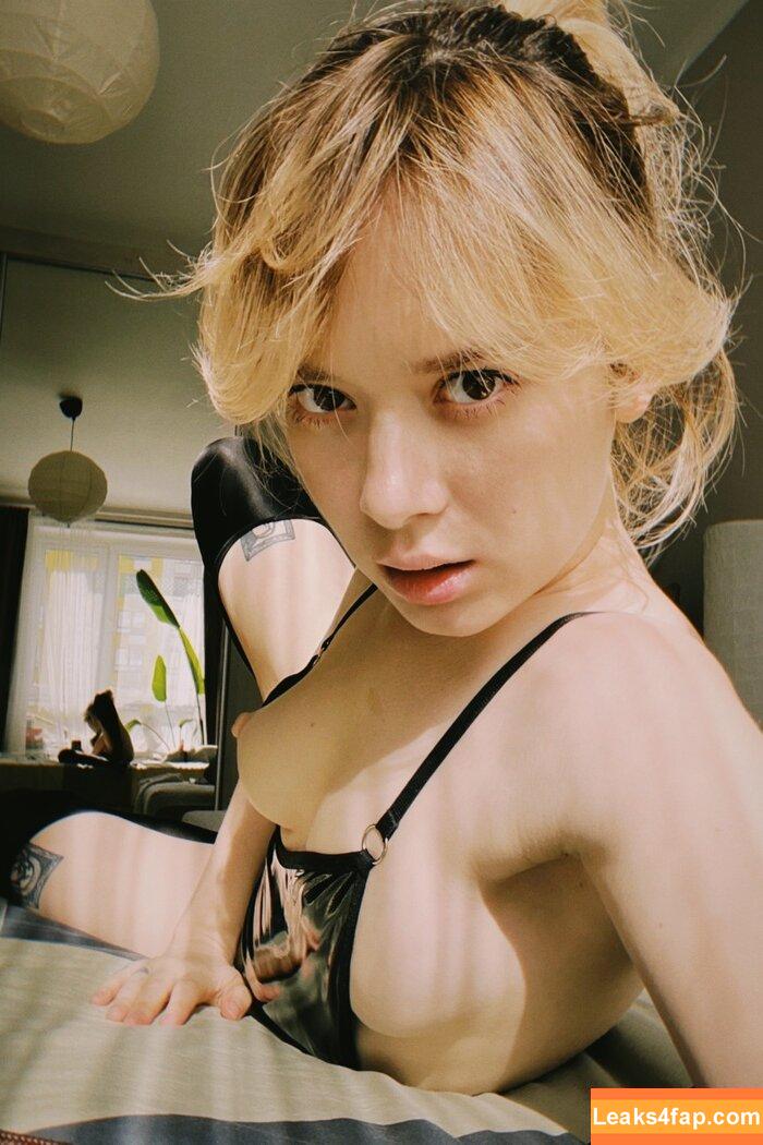 Polina Knyazeva / polushatolstusha leaked photo photo #0434