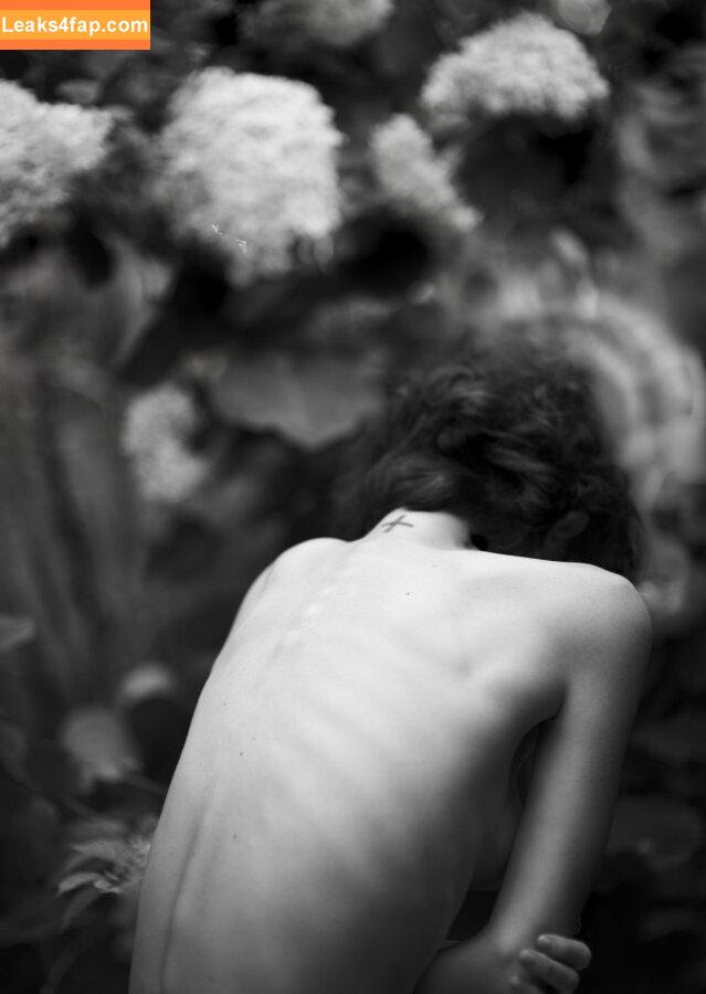 Polina Knyazeva / polushatolstusha leaked photo photo #0539