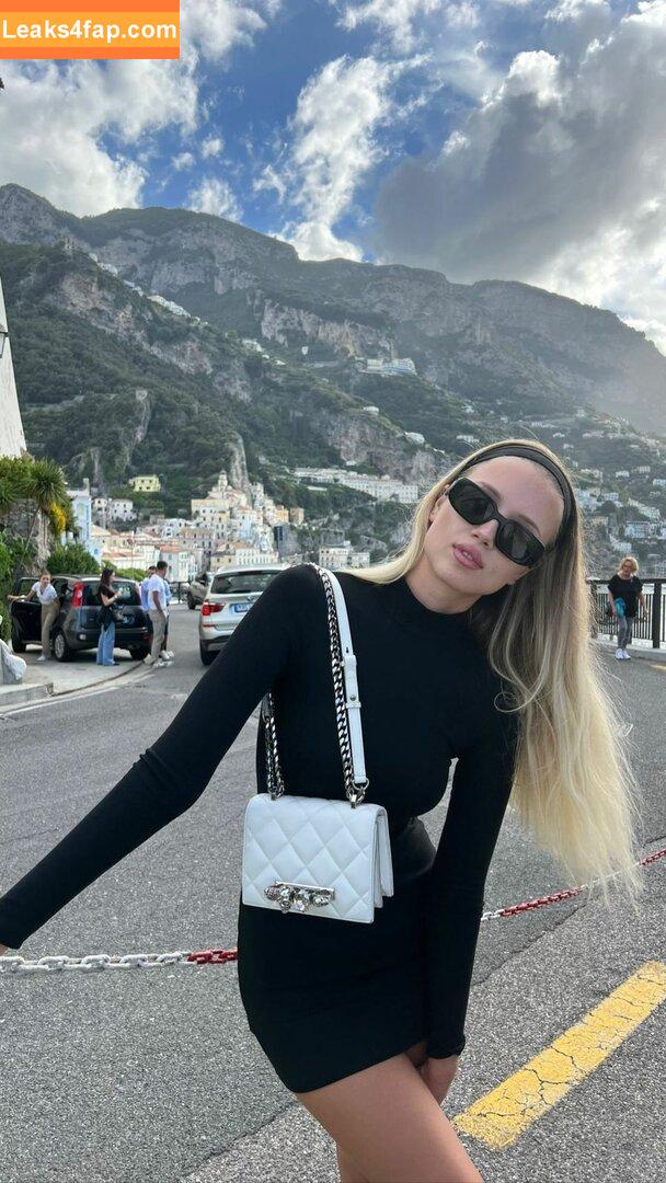 Polina Malinovskaya / polinamalinovskaya leaked photo photo #0263