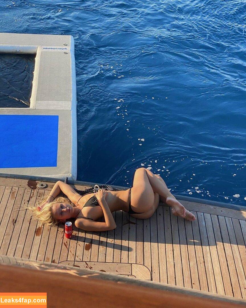 Polina Malinovskaya / polinamalinovskaya слитое фото фото #0413