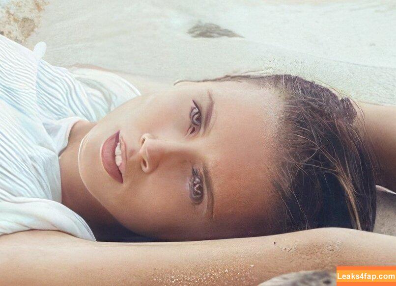 Polina Malinovskaya / polinamalinovskaya leaked photo photo #0548