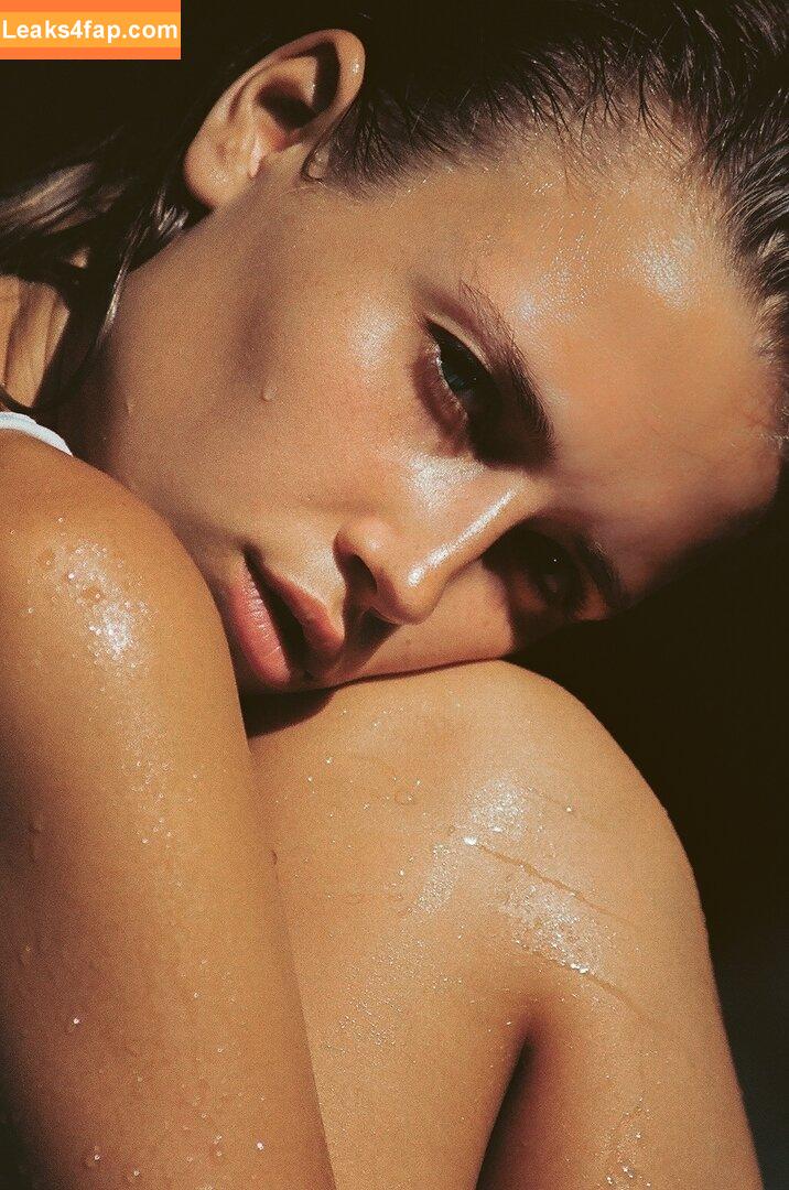 Polina Malinovskaya / polinamalinovskaya leaked photo photo #0953