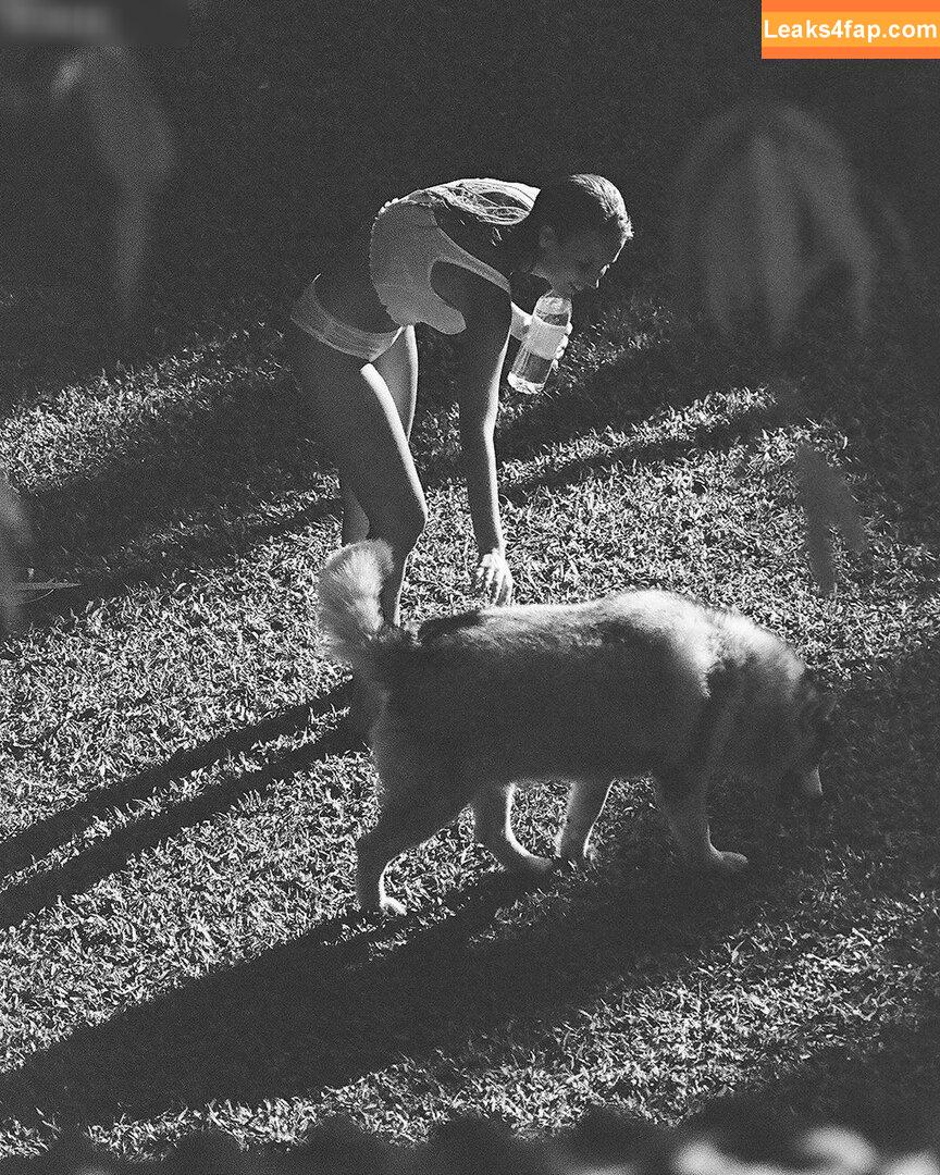 Polina Malinovskaya / polinamalinovskaya leaked photo photo #0963