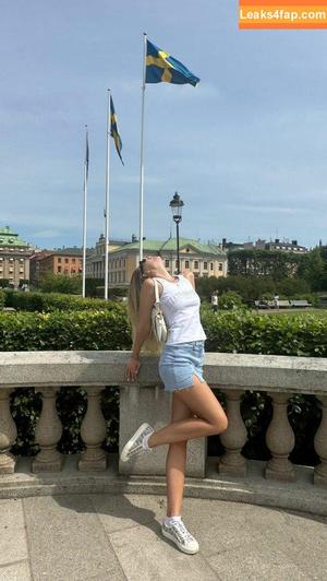 Polina Malinovskaya photo #0398