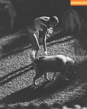 Polina Malinovskaya photo #0963