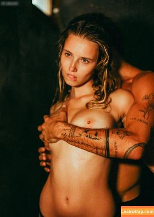 Polina Malinovskaya photo #1000