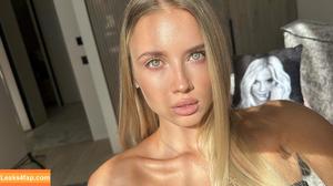 Polina Malinovskaya photo #1027