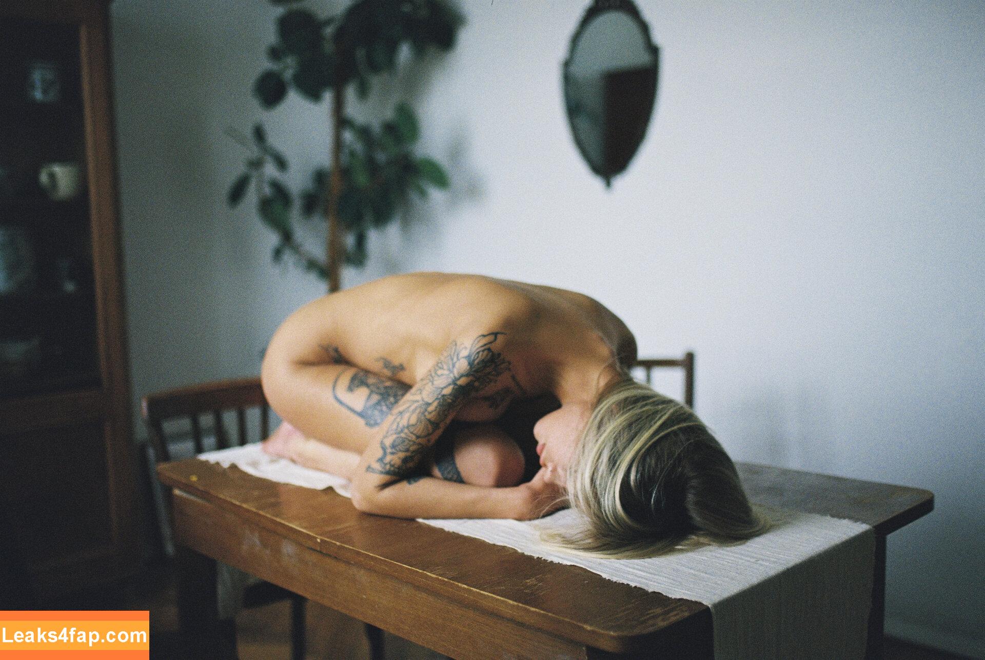 Polina Rahmanova / The.poli.ce Aka Poli.pops / the.poli.ce leaked photo photo #0010