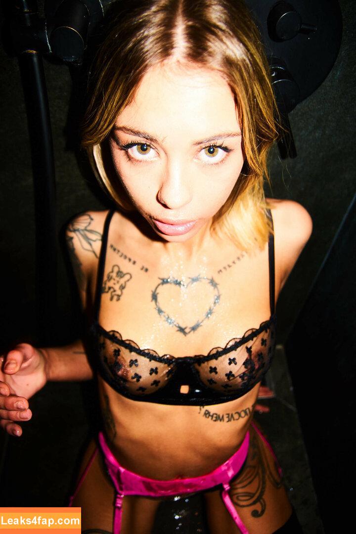 Polina Rahmanova / The.poli.ce Aka Poli.pops / the.poli.ce leaked photo photo #0028
