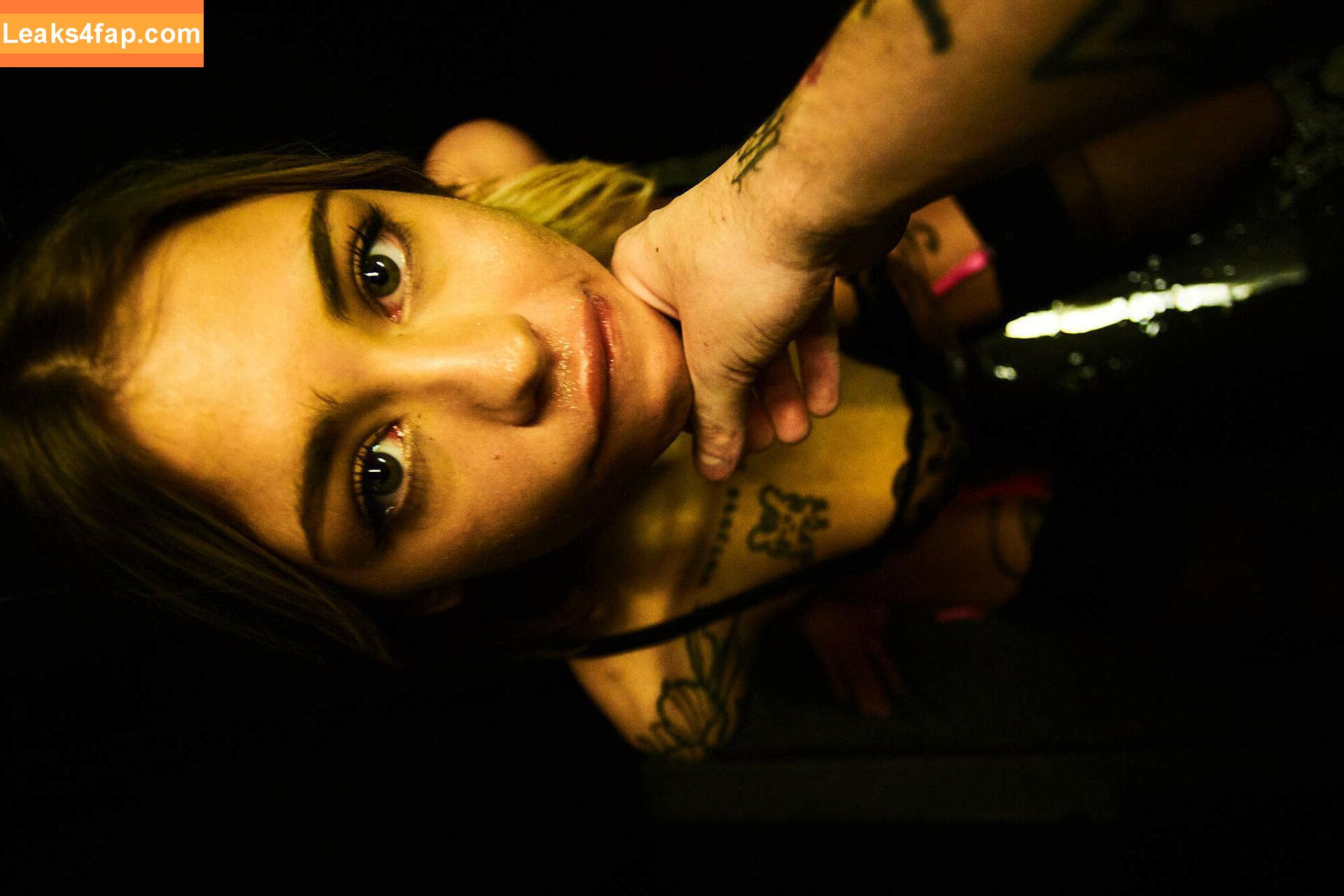 Polina Rahmanova / The.poli.ce Aka Poli.pops / the.poli.ce leaked photo photo #0029