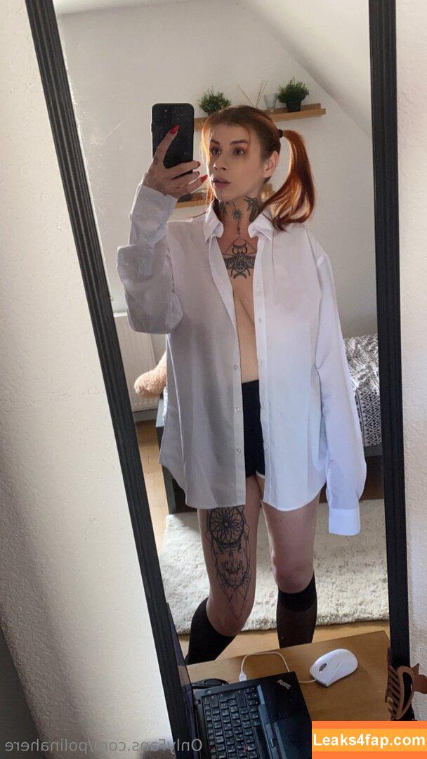 Polinahere / CarlaaLee / pollyy_ry leaked photo photo #0025