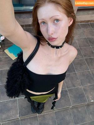 polly_the_vip photo #0010