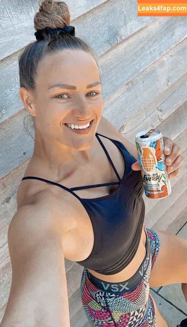 pollyanna_isabella /  leaked photo photo #0001