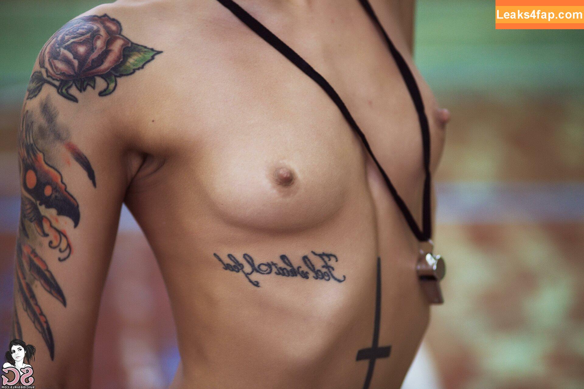 pollypolly / pixie_polly / polly.lolly leaked photo photo #0038