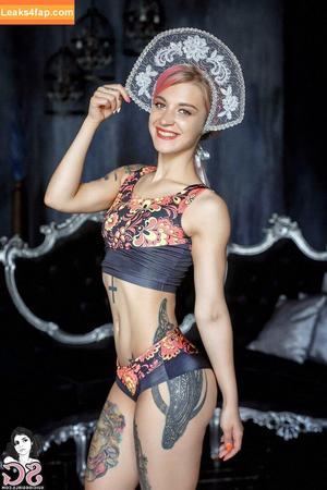 pollypolly photo #0003