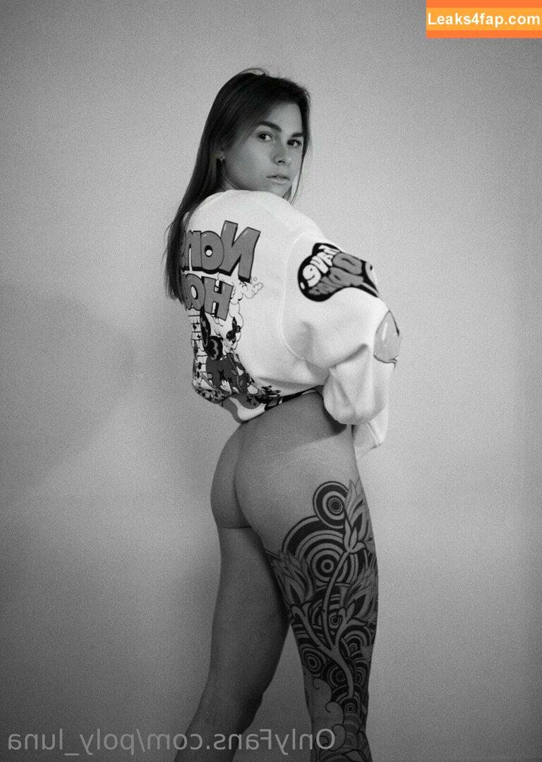 poly_luna /  leaked photo photo #0004
