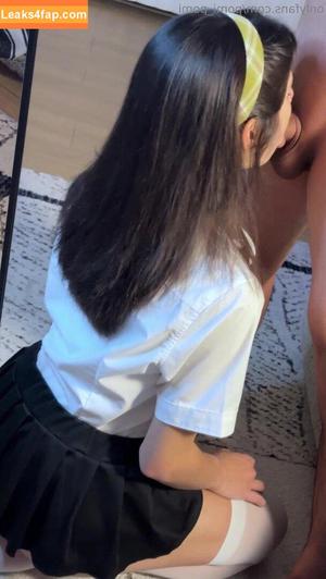 pomi_pomi photo #0002