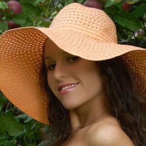 pomi_pomi photo #0011