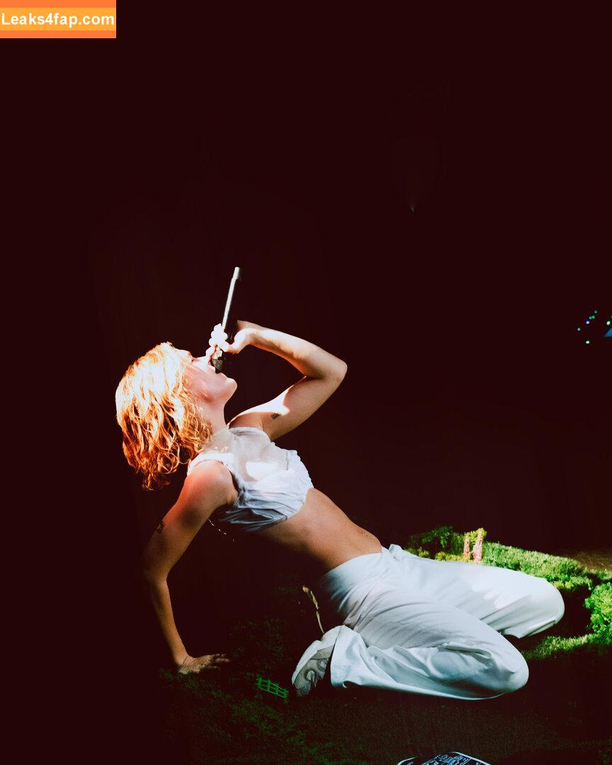 Pommelien Thijs / pommelienthijs / pommelinetilliere слитое фото фото #0020