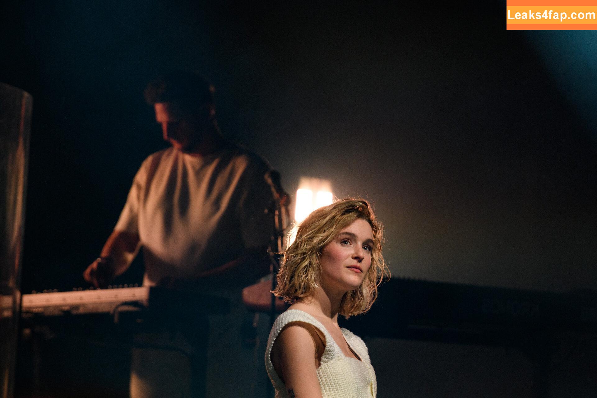 Pommelien Thijs / pommelienthijs / pommelinetilliere слитое фото фото #0025