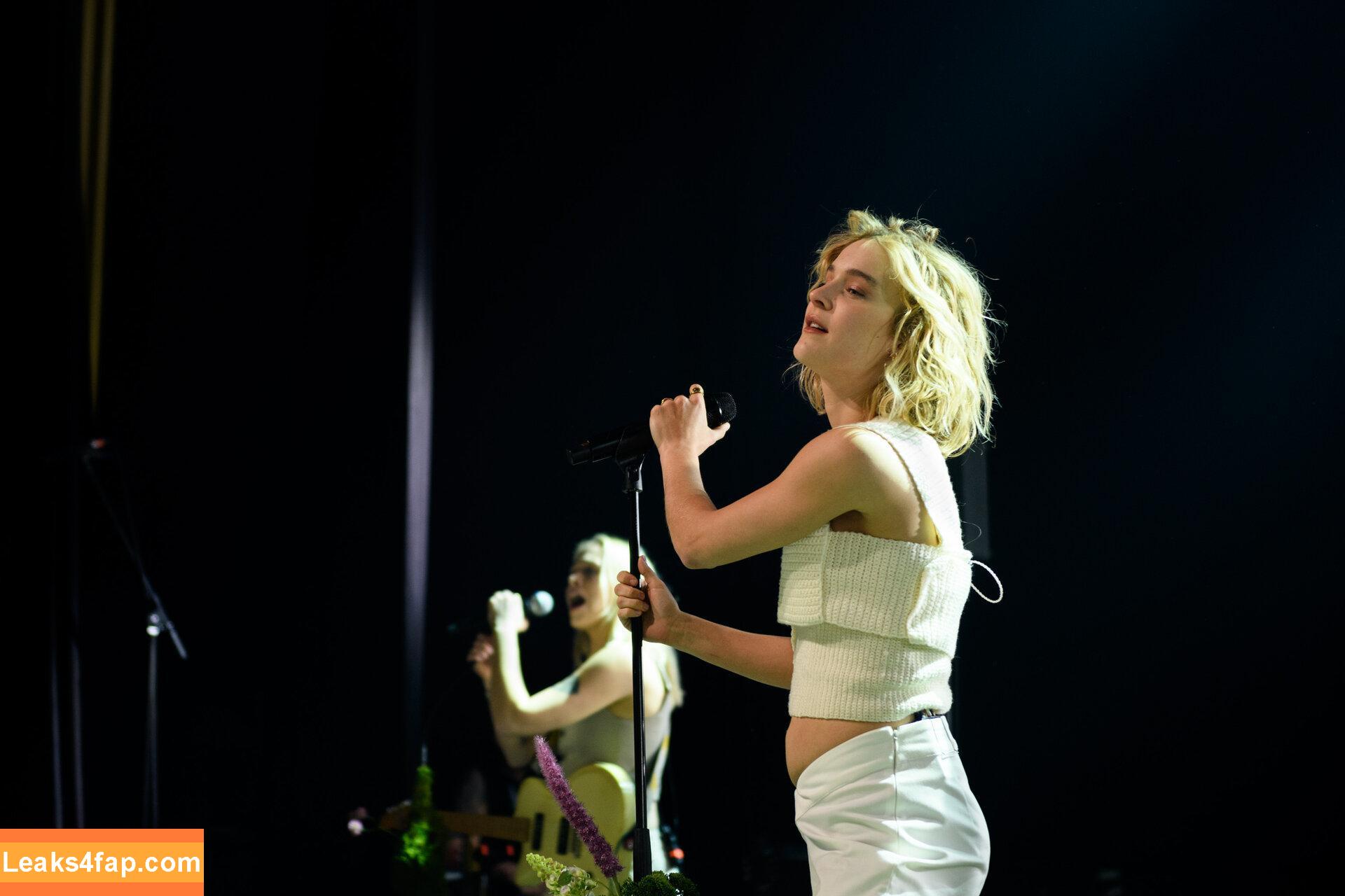 Pommelien Thijs / pommelienthijs / pommelinetilliere слитое фото фото #0031